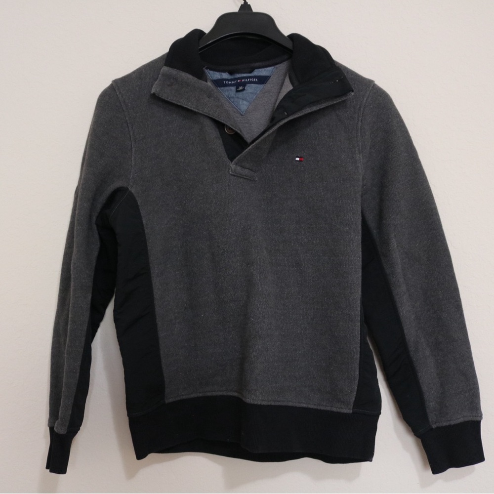 Tommy Hilfiger sweater